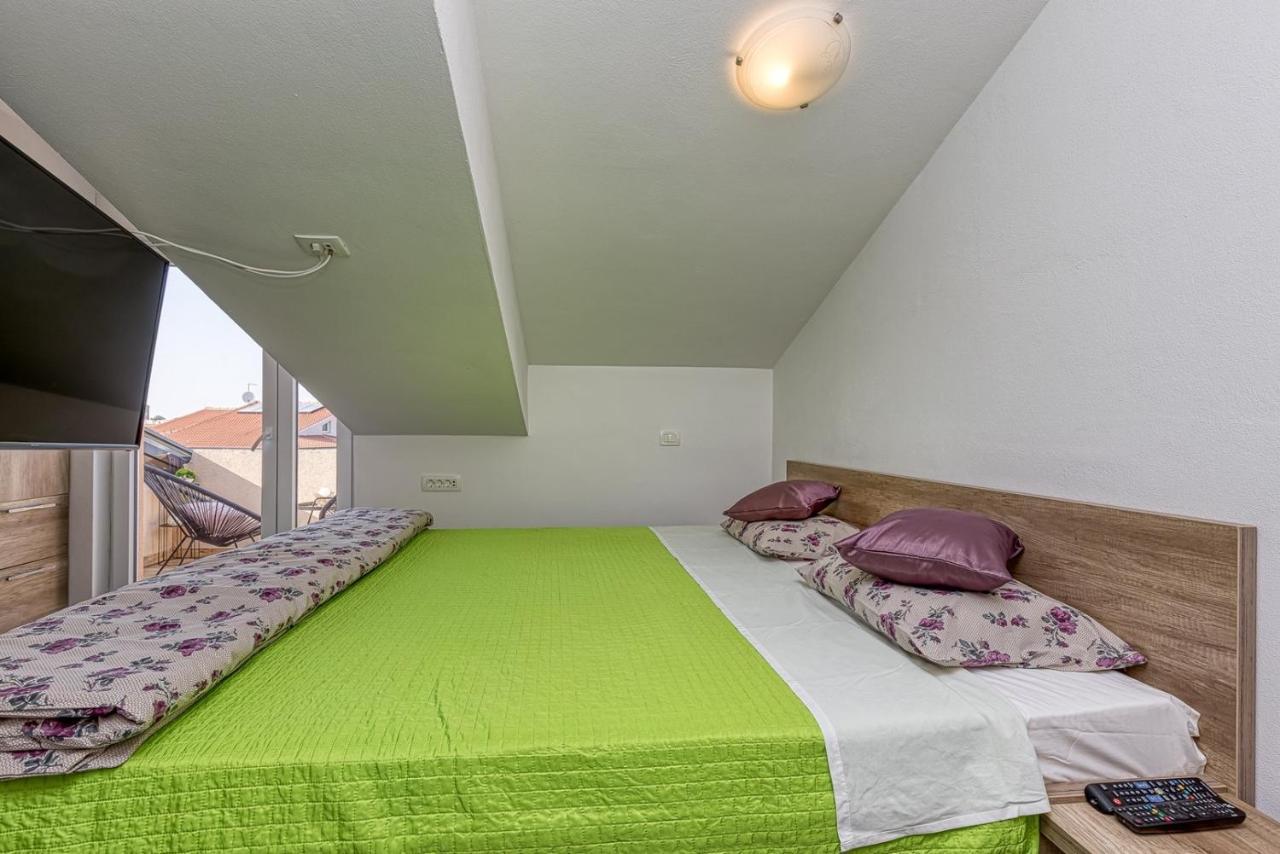 Enjoy At L&C Apartamento Rovinj Exterior foto