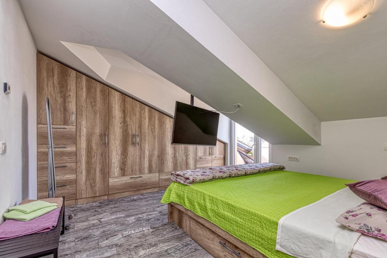 Enjoy At L&C Apartamento Rovinj Exterior foto